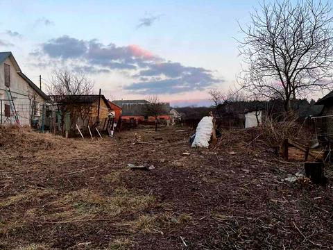 участок по адресу Підлісна