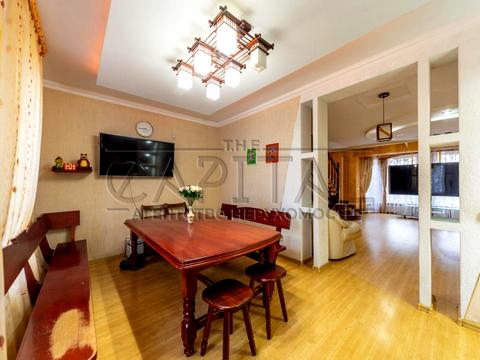 дом по адресу Бориспільський