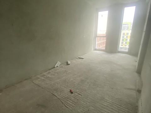 комерційна за адресою Угорська вул., 14д