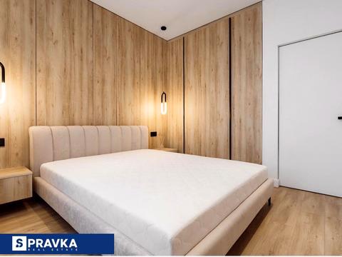 квартира за адресою Краснова вул., 1-В