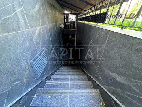 комерційна за адресою Київ, Шовковична вул., 24