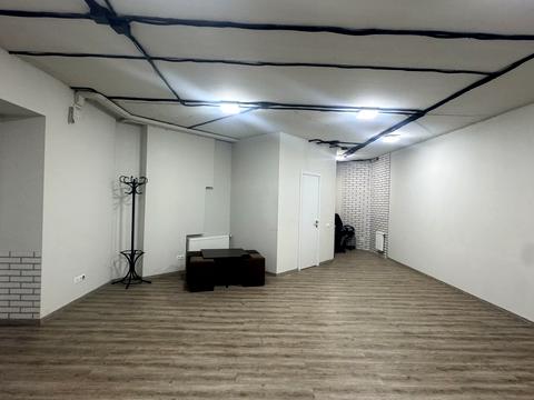 комерційна за адресою Ірпінь, Університетська вул., (Будинок 1)