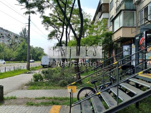 комерційна за адресою Остафія Дашкевича вул. (Курнатовського), 4