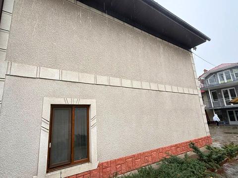 комерційна за адресою Юхима Геллера вул. (Жовтневої Революції), 83