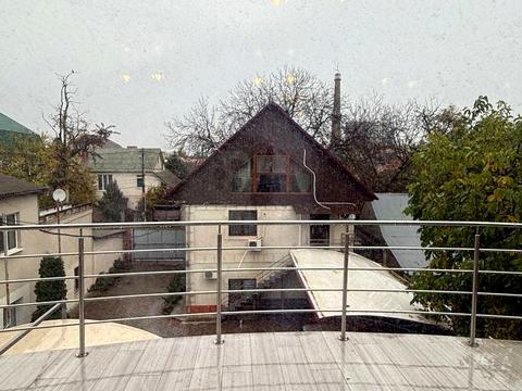 комерційна за адресою Юхима Геллера вул. (Жовтневої Революції), 83