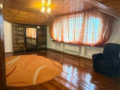 комерційна за адресою Юхима Геллера вул. (Жовтневої Революції), 83