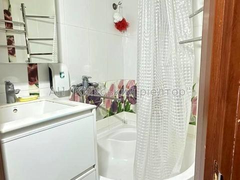 квартира за адресою Ореста Левицького вул. (Академіка Курчатова), 20