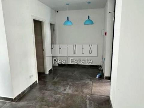 комерційна за адресою Салютна вул., 2