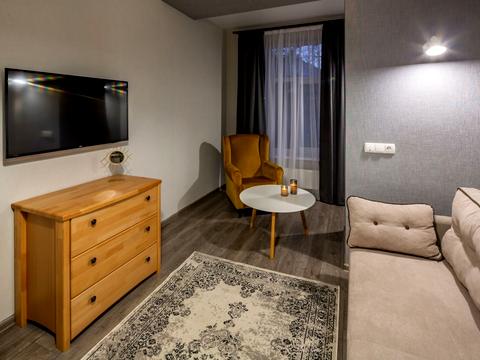 квартира за адресою Насипна вул., 5