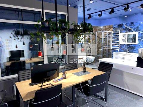 коммерческая по адресу Днепровская набережная ул., 18-А