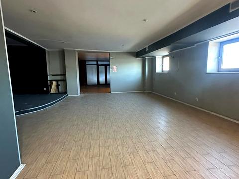 коммерческая по адресу Шандора Петефі пл., 47 