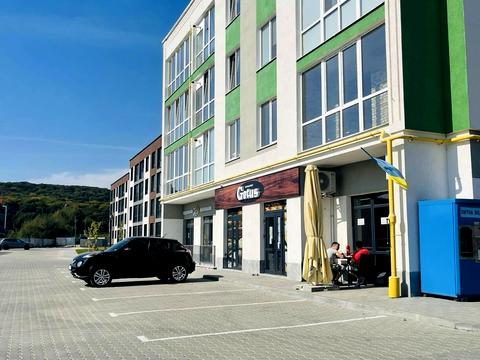 коммерческая по адресу Ивасюка ул., (Будинок 2)