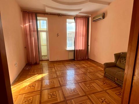 квартира за адресою Олеся Гончара вул., 90/92