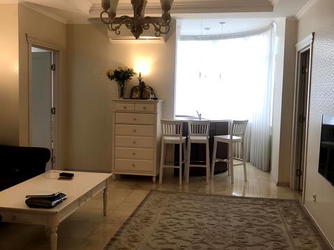 квартира за адресою В'ячеслава Чорновола вул., 27