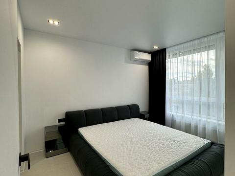 квартира по адресу Голосеевский просп. (40-летия Октября), 76