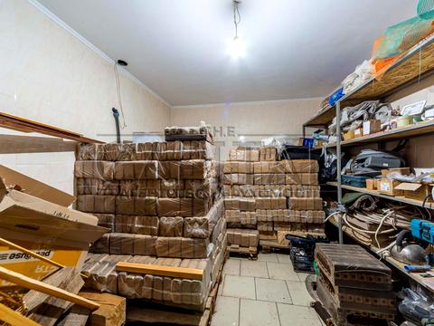 будинок за адресою Валова вул., 1