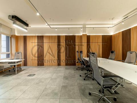 комерційна за адресою Січових Стрільців вул. (Артема), 44-А