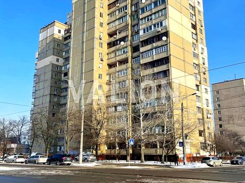 квартира за адресою Ялтинська вул., 15