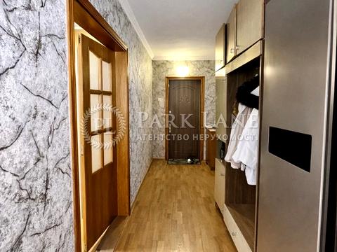 квартира за адресою Ревуцького вул., 44-Б