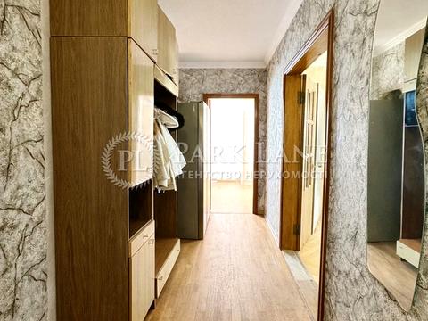 квартира за адресою Ревуцького вул., 44-Б