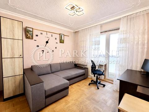 квартира за адресою Ревуцького вул., 44-Б