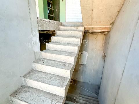 комерційна за адресою Вільшанська вул., 8/5