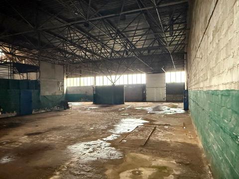 комерційна за адресою Вокзальна, 2