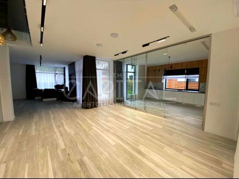 комерційна за адресою Вільшанська вул., 13