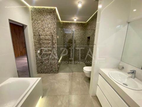 комерційна за адресою Вільшанська вул., 13