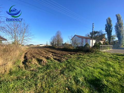 ділянка за адресою Центральна