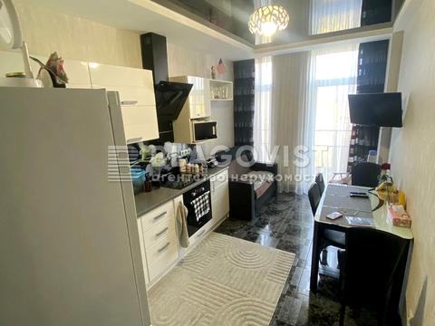 квартира за адресою Регенераторна вул., 4 к3