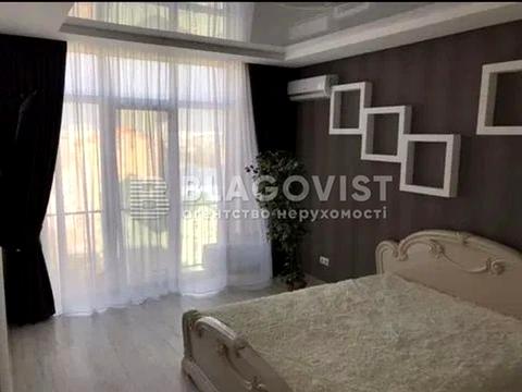 квартира за адресою Регенераторна вул., 4 к3