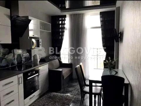 квартира за адресою Регенераторна вул., 4 к3