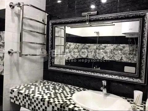 квартира за адресою Регенераторна вул., 4 к3