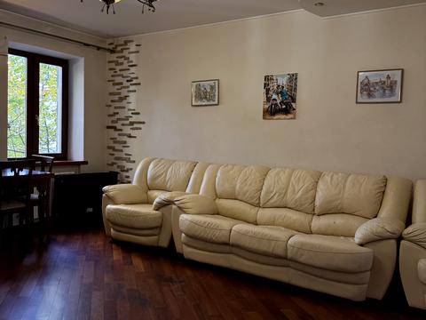 квартира за адресою Грушевського вул., 70/8