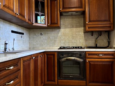 квартира за адресою Грушевського вул., 70/8