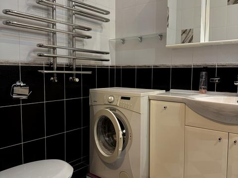 квартира за адресою Грушевського вул., 70/8