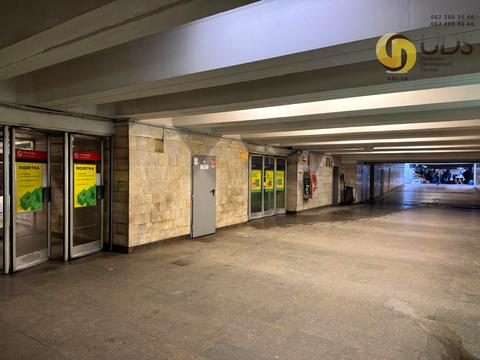 комерційна за адресою Миколи Бажана просп., 3Б