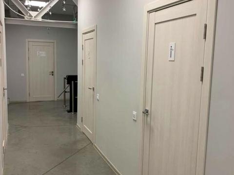 комерційна за адресою Залізничне шосе, 2