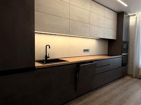 квартира по адресу Олександра Олеся ул., 8/17