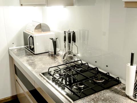 квартира за адресою Європейська вул. (Карла Маркса), 1