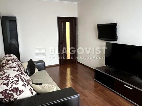 квартира за адресою Регенераторна вул., 4к2