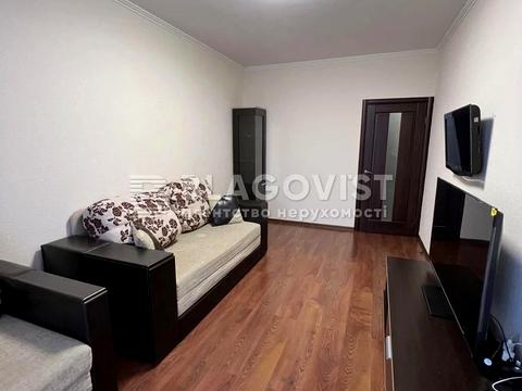 квартира за адресою Регенераторна вул., 4к2