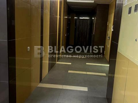 квартира за адресою Регенераторна вул., 4к2