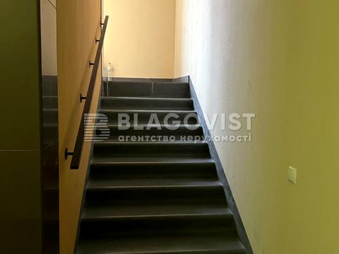 квартира за адресою Регенераторна вул., 4к2