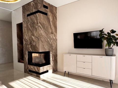 будинок за адресою Грушевського