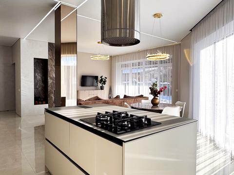 будинок за адресою Грушевського