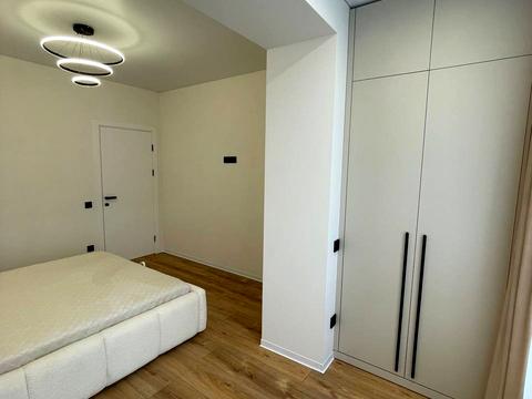 квартира за адресою Приозерна вул., 42