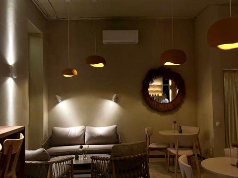 коммерческая по адресу Літературна ул. (Чехова), 7/1