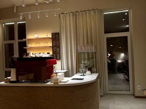 коммерческая по адресу Літературна ул. (Чехова), 7/1